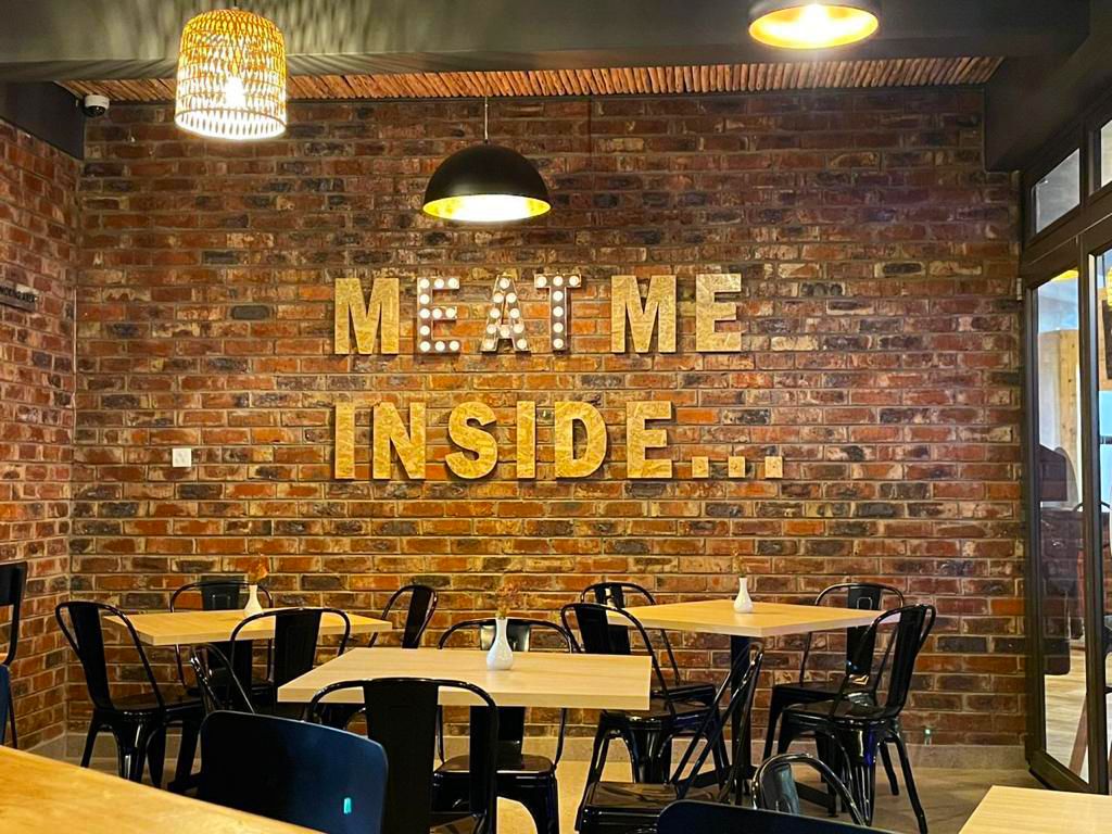 Experience Culinary Delight at Chop Chop Avondale: A Steakhouse and Grill Restaurant